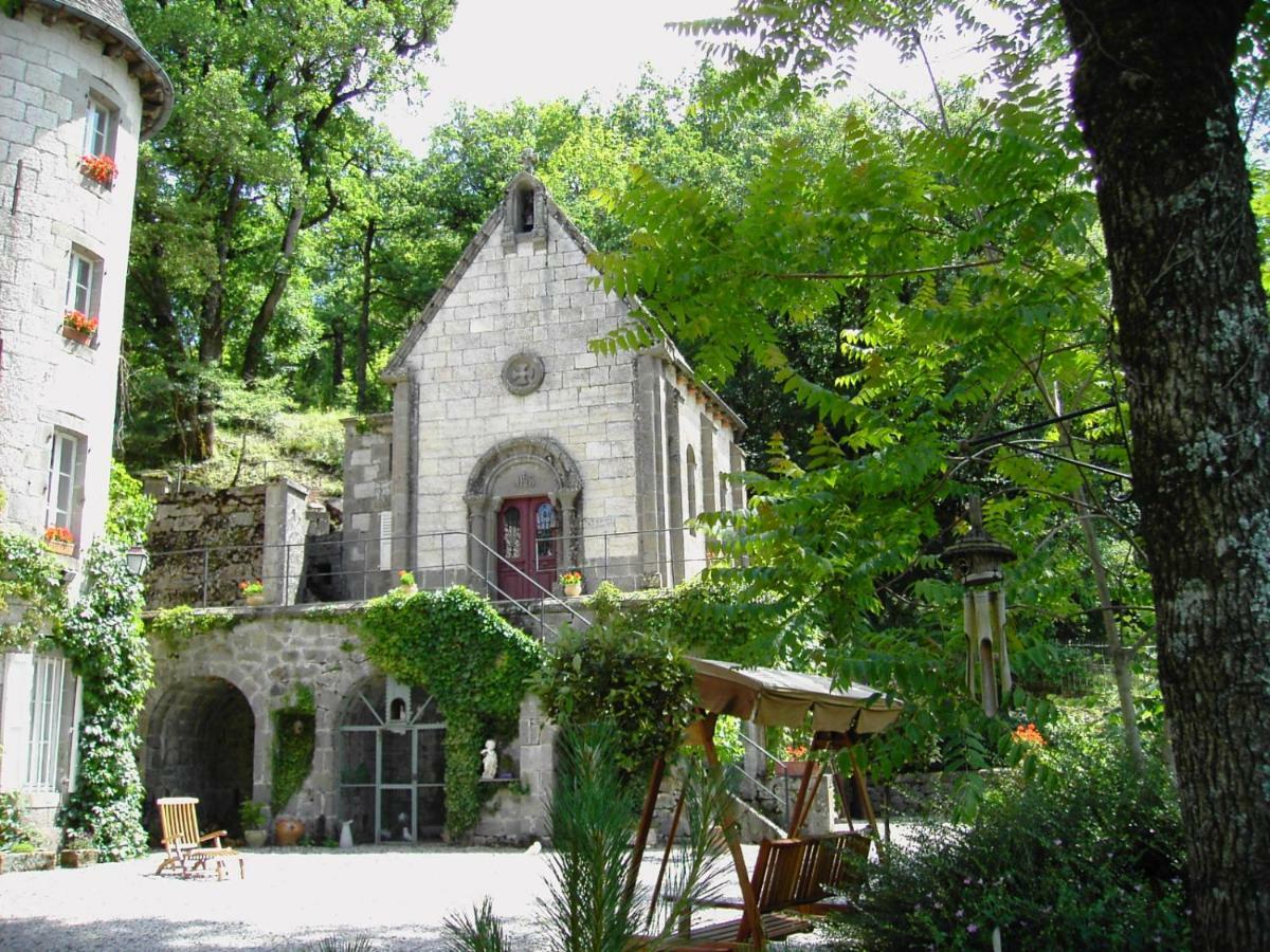 Chateau De Courbelimagne, Raulhac Exterior foto